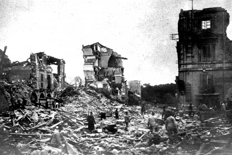 28 декабря 1908 года, Мессалина, Италия. Одно из крупнейших землетрясений XX века магнитудой 7,5. Погибло около 150 тыс. человек