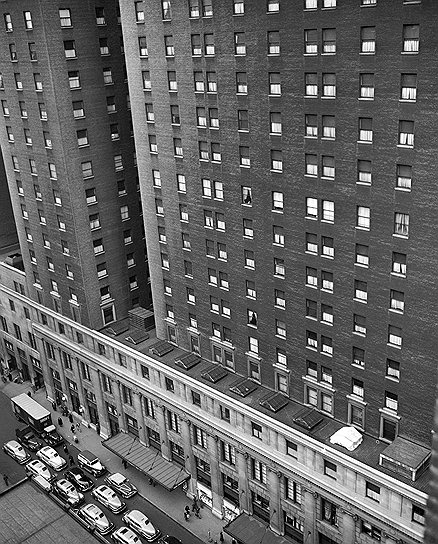 1919 год. В Нью-Йорке (США) открыт самый большой отель в мире «Пенсильвания» (на 2200 номеров)