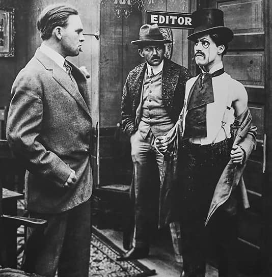 1914 год. На экраны вышел первый фильм с Чарли Чаплином в главной роли «Зарабатывая на жизнь»