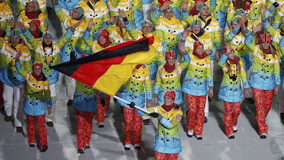 Сборная Германии. Флаг вынесла горнолыжница Мария Хёфль-Риш 