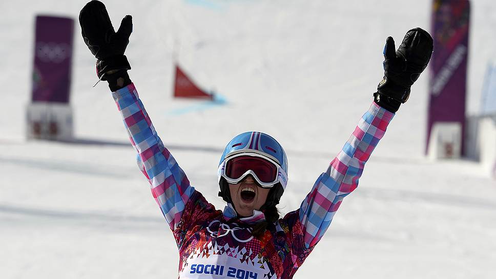 Сноубордистка Алена Заварзина стала третьей в параллельном гигантском слаломе