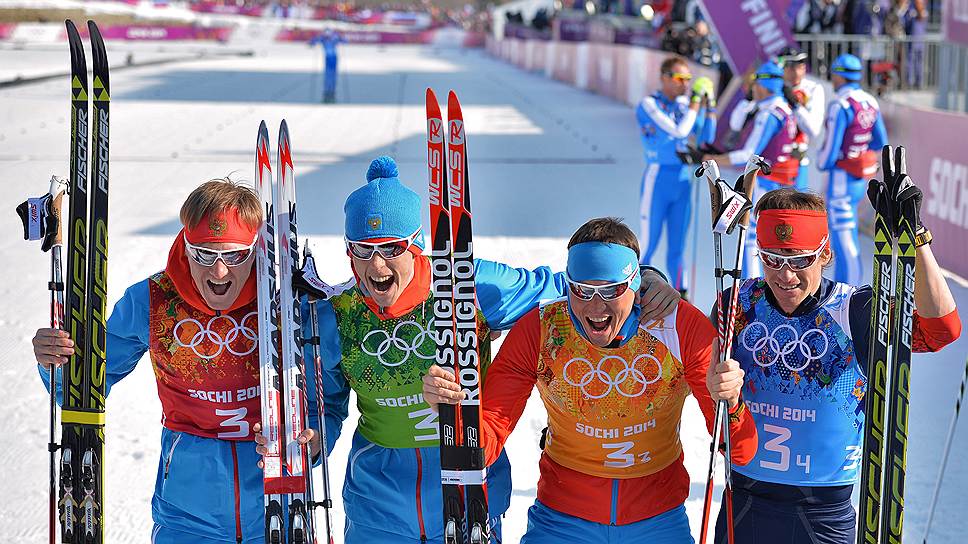 Мужская сборная по лыжным гонкам выиграла серебро 
