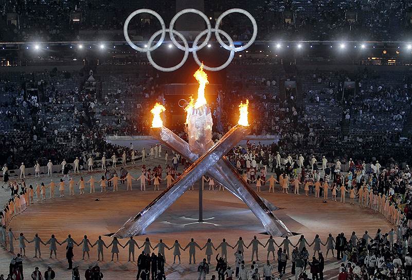 2010 год. В Ванкувере (Канада) открылись XXI зимние Олимпийские игры