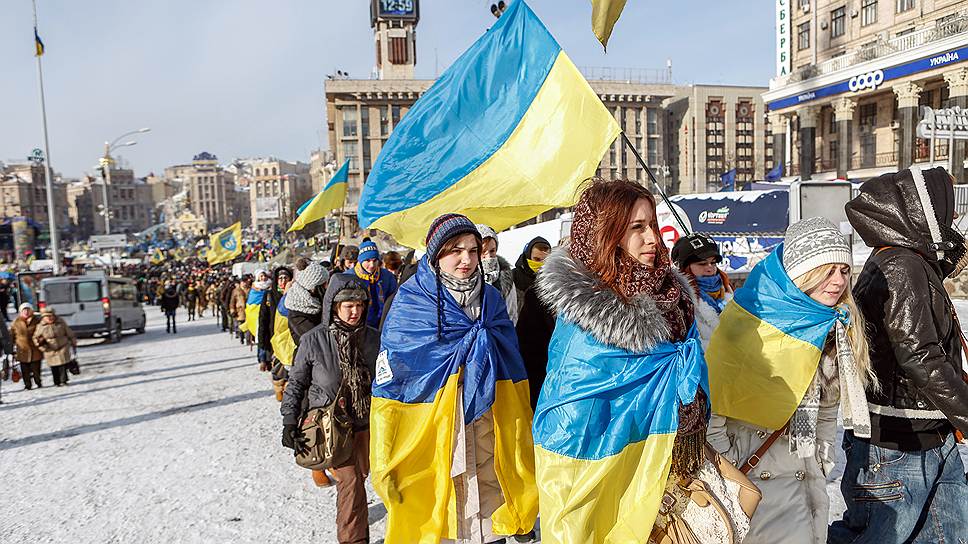 Как протестующие в Киеве освободили здание мэрии