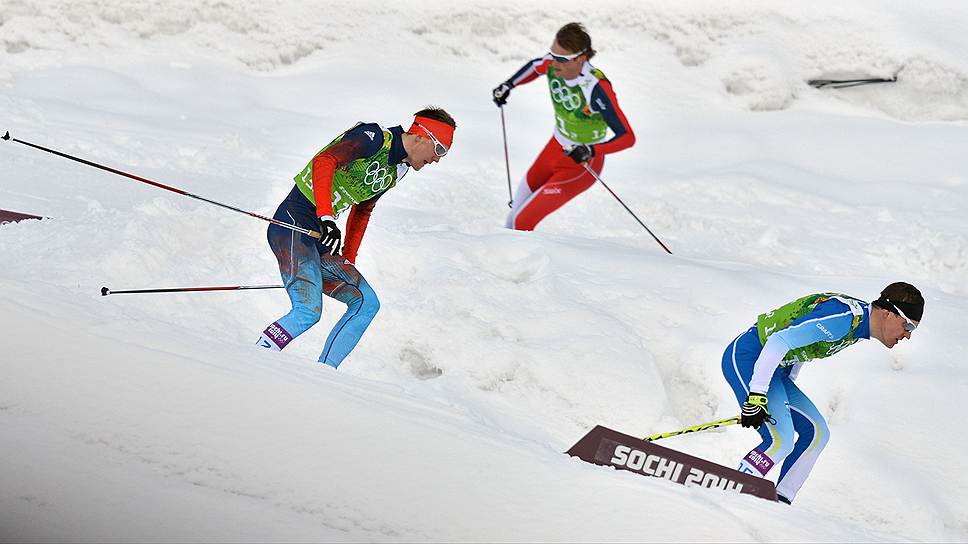 Слева направо: член олимпийской сборной России Никита Крюков, член олимпийской сборной Норвегии Петтер Нортуг и член олимпийской сборной Финляндии Сами Яухоярви