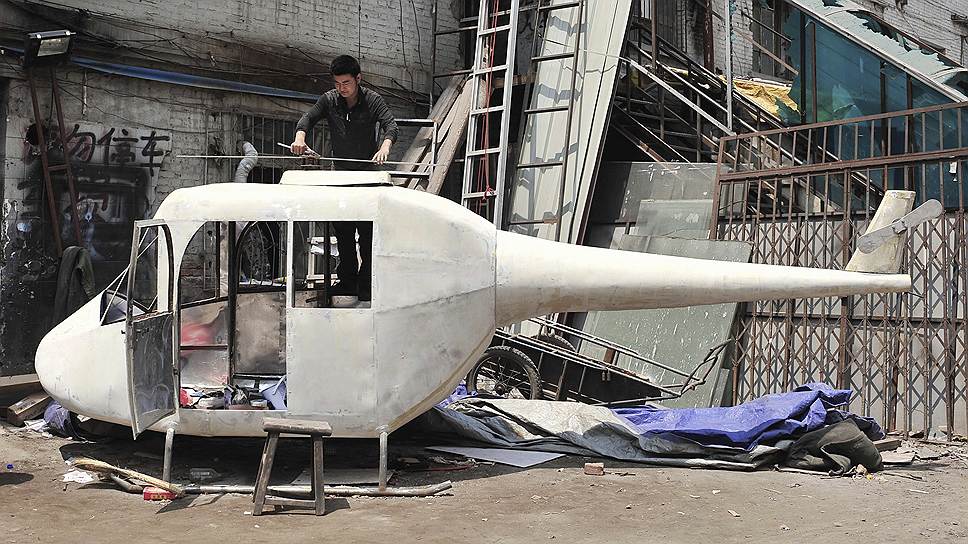 Гао Ханже и его друзья за полгода построили 6-метровый вертолет весом 350 кг