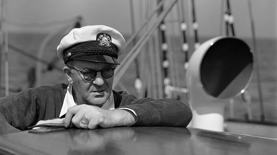 Единственным обладателем четырех премий как лучший режиссер стал Джон Форд, признанный мастер вестерна. Наградами были удостоены его картины «Осведомитель» (1935), «Гроздья гнева» (1940), «Как зелена была моя долина» (1941) и «Тихий человек» (1952)