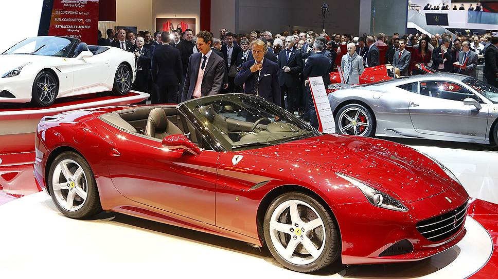 Буква Т в названии обновленного купе-кабрилета Ferrari California T означает, что в машине установлен турбонаддувный 560-сильный 3,8-литровый двигатель, пришедший на смену атмосферному 4,3-литровому V8 мощностью 490 л.с.