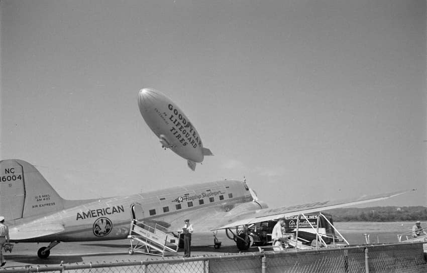 28 декабря 1948 года над Багамами исчез самолет Douglas DC-3 с 32 пассажирами на борту. Он совершал рейс из Пуэрто-Рико в Майами. Следы самолета или его обломки до сих пор не удалось обнаружить