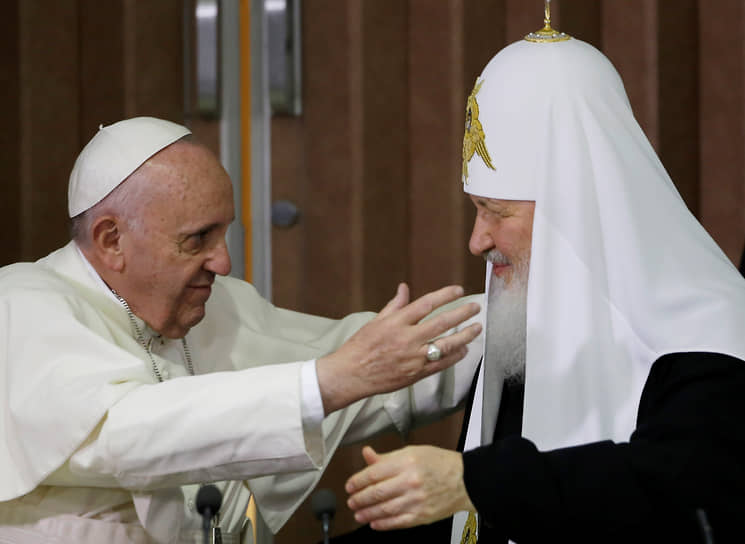 12 февраля 2016 года в Гаване (Куба) Франциск встретился с патриархом Московским и всея Руси Кириллом. Встреча такого уровня стала первой за всю историю двух церквей