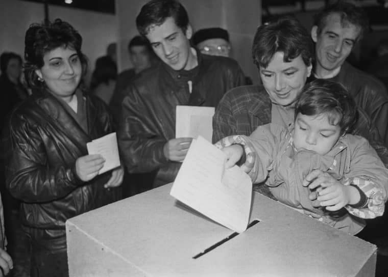 1991 год. На референдуме в Грузии 99% населения проголосовали за независимость от СССР