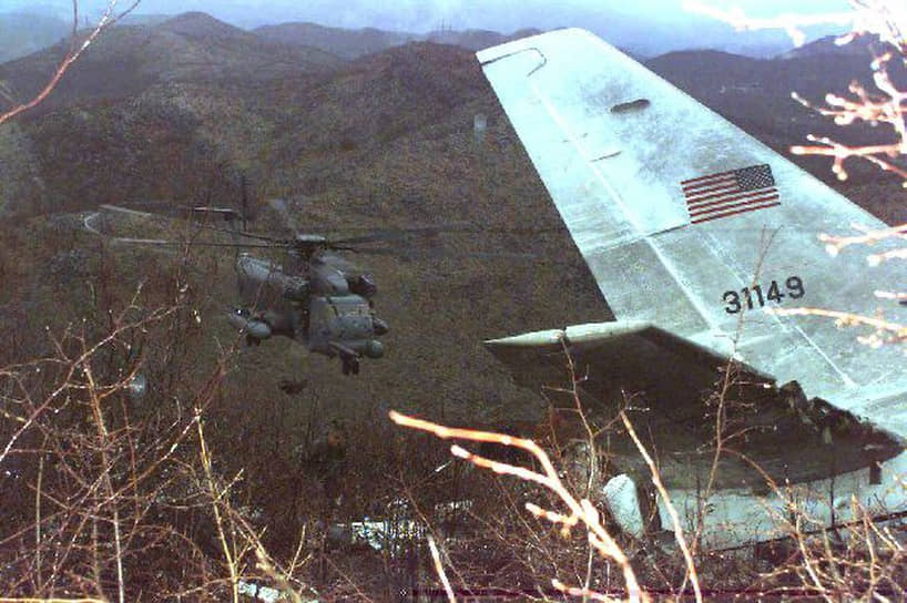 1996 год. Вблизи города Дубровник потерпел крушение самолет Boeing CT-43A ВВС США. Погибли 35 человек, в том числе секретарь министерства торговли Рон Браун