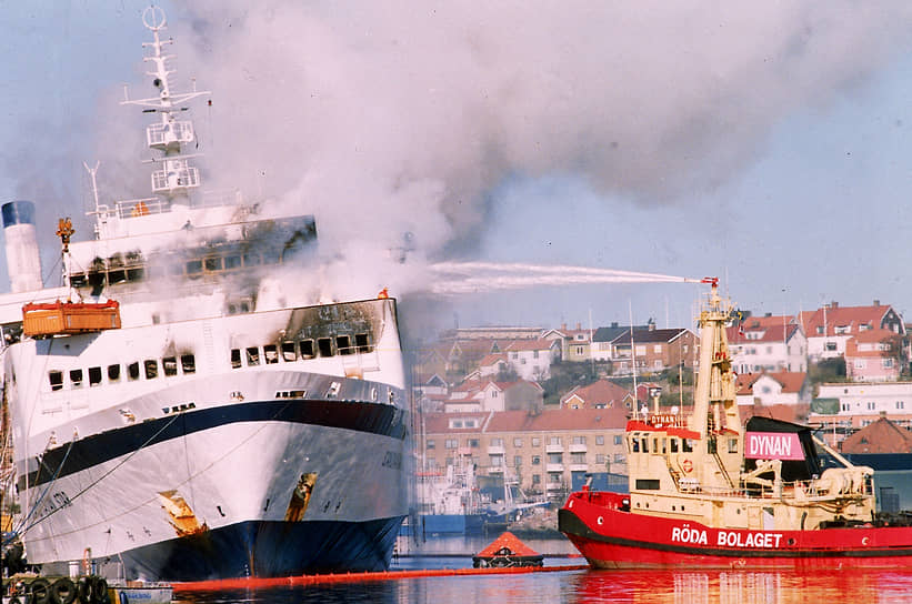 1990 год. В результате пожара на пароме Scandinavian Star в проливе Скагеррак погибли 158 человек

