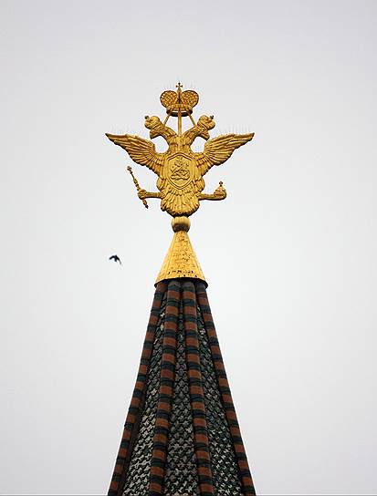 1857 год. Александр II утвердил герб Российской империи — двуглавого орла
