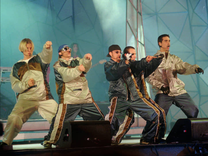 1993 год. В Орландо (США) образована группа Backstreet Boys