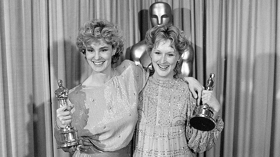 «Тутси» оказалась единственной романтической комедией в фильмографии Джессики Лэнг. Актриса продолжила играть неуживчивых, упрямых женщин, часто с нелегкой судьбой. Наиболее значительной ее работой стала роль Карли Маршалл в мелодраме «Голубое небо» (1994 года), за которую Лэнг получила «Оскар» как лучшая актриса