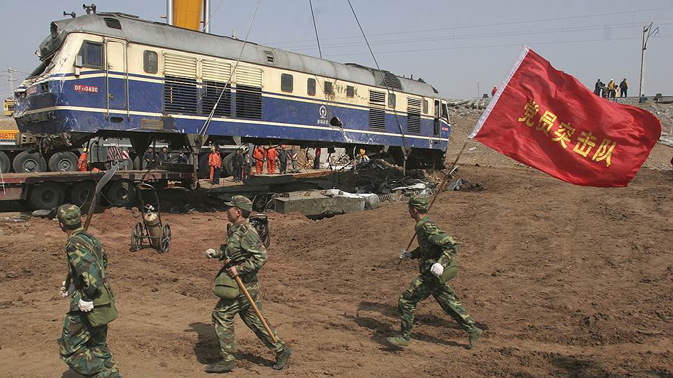 2008 год. При столкновении поездов в китайской провинции Шаньдун погибли 72 человека, 416 получили ранения