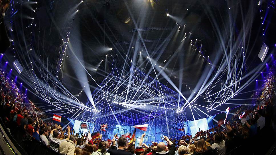 Зрительный зал «Евровидения-2014». Нынешний конкурс проводится в здании бывшей судоверфи, которую специально переоборудовали для выступления конкурсантов. Зал вмещает 11 тыс. зрителей