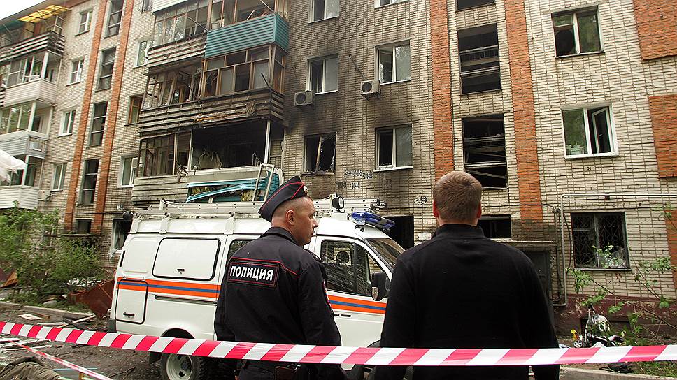 Последствия взрыва бытового газа в жилом доме в Хабаровске
