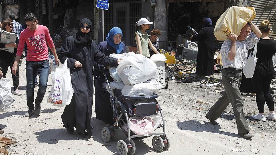 После того, как сирийский Хомс покинули 2183 боевика, власти объявили город безопасным и разрешили жителям возвращаться в свои покинутые дома