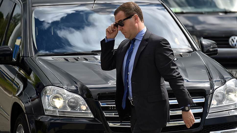 Премьер-министр России Дмитрий Медведев во время рабочей поездки в Калининград
