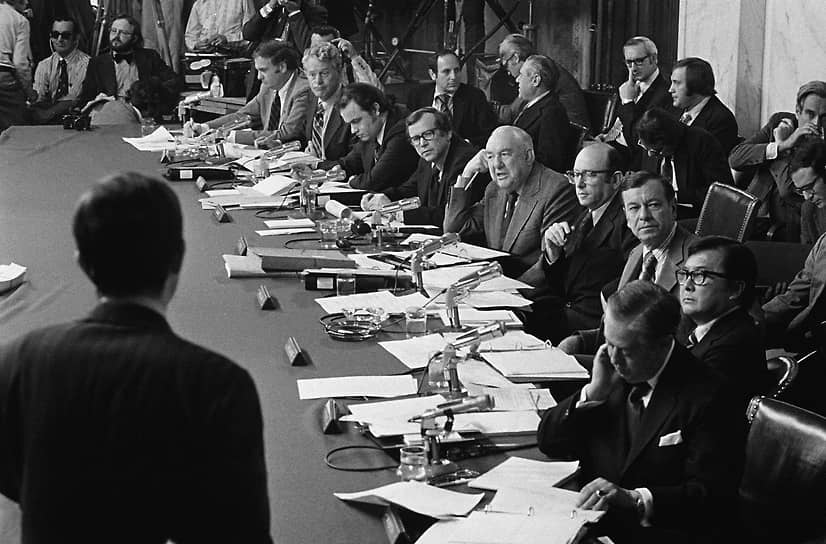 1973 год. В Сенате США начались слушания по Уотергейтскому скандалу