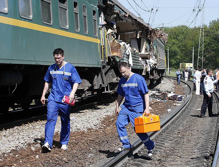 20 мая. Шесть человек погибли при столкновении поездов в Подмосковье