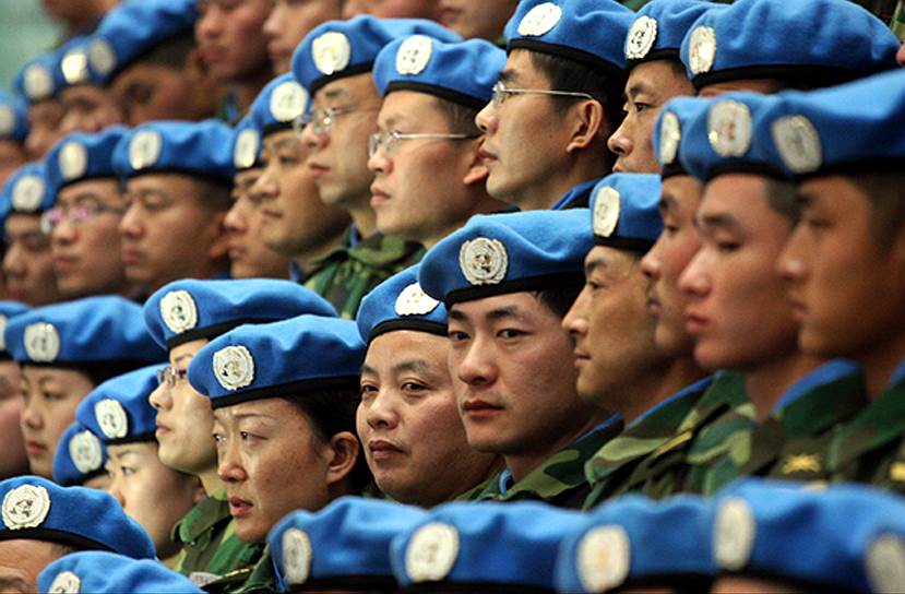 По состоянию на 2006 год в первую десятку стран, предоставляющих больше всего войск для операций ООН по поддержанию мира, входили Бангладеш, Пакистан, Индия, Иордания, Непал, Эфиопия, Уругвай, Гана, Нигерия и Южная Африка: на эти государства приходилось более 60% всего военного и полицейского персонала ООН