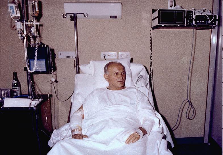 1981 год. Папа римский Иоанн Павел II выписался из госпиталя после совершенного на него покушения