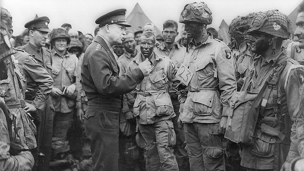 Возглавил экспедиционные союзные войска американский генерал Дуайт Эйзенхауэр. Под его командованием находились 2,8 млн человек, 10,9 тыс. боевых и 2,3 тыс. транспортных самолетов, около 7 тыс. кораблей и судов