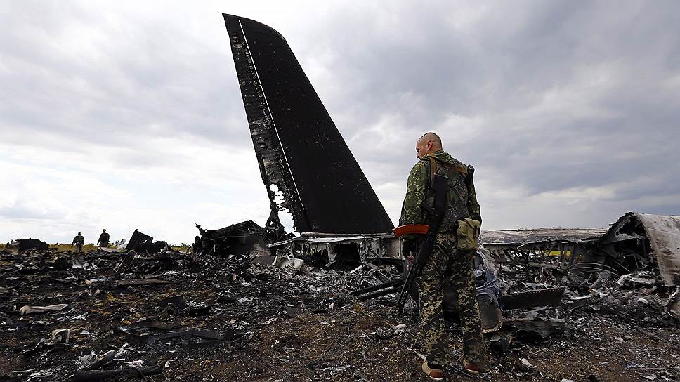 Как ополченцы сбили самолет с украинскими военными в аэропорту Луганска