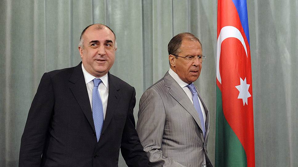 Министр иностранных дел Азербайджана Эльмар Мамедъяров и министр иностранных дел России Сергей Лавров