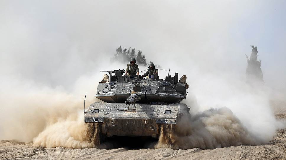 Как заявил представитель израильской армии Петер Лернер, на прошлой неделе усилия военных были направлены на деэскалацию ситуации, но теперь Израиль готовится к ее возможному ухудшению