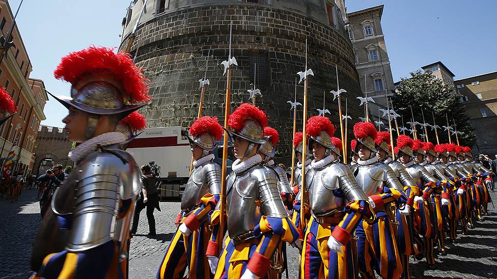 Какие скандалы вынудили Банк Ватикана провести реформы