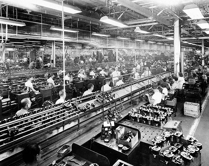 1952 год. Американская компания General Motors объявила о начале установки в машинах первых в мире кондиционеров