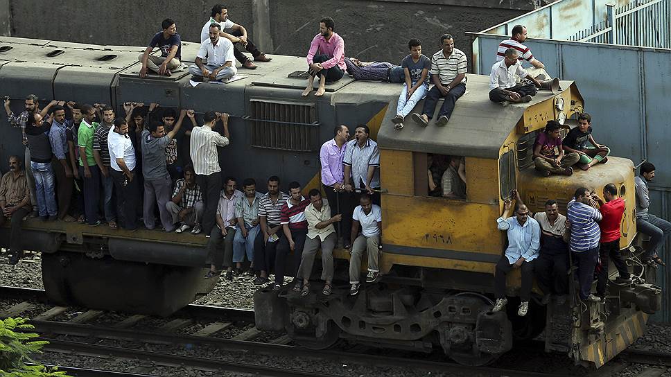 Пассажиры поезда в Каире