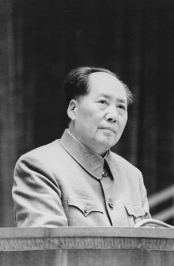 1964 год. Председатель ЦК компартии Китая Мао Цзэдун ответил отказом на предложение Никиты Хрущева участвовать в Международной конференции коммунистических и рабочих партий