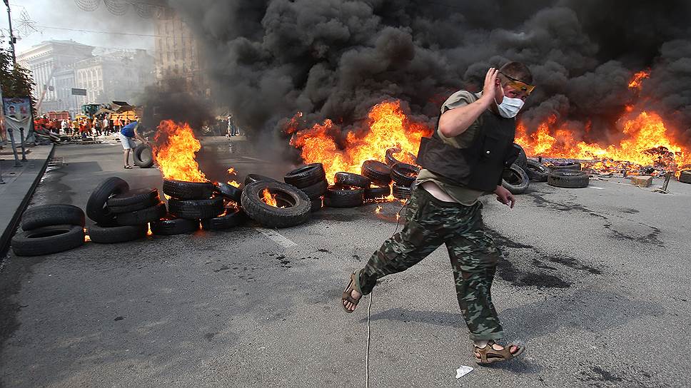 Беспорядки на Майдане Незалежности в Киеве
