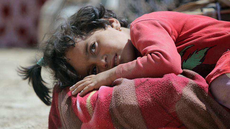 Езиды-беженцы страдают от нехватки еды и медикаментов. За последний месяц уже около 30 человек умерли от голода