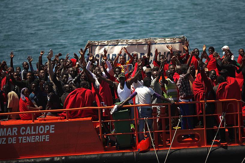 11 и 12 августа в Гибралтарском проливе было задержано более тысячи мигрантов