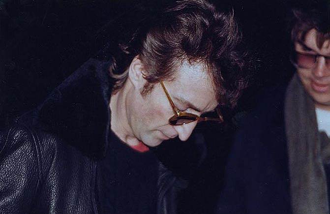 1981 год. Убийца Джона Леннона Марк Дэвид Чепмен приговорен к пожизненному заключению с правом подачи прошения о помиловании через 20 лет