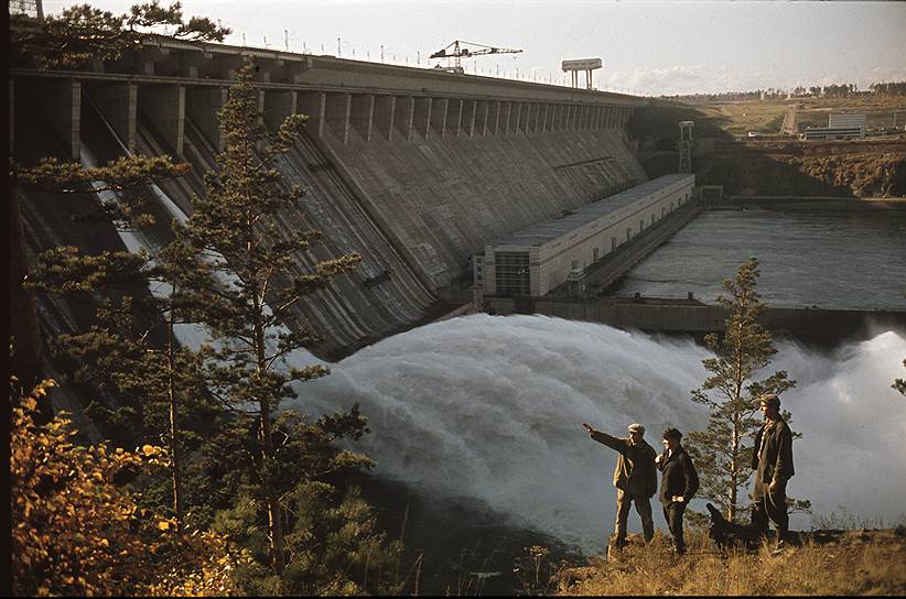 Братская ГЭС в итоге сыграла огромную роль в развитии всей Сибири. В наши дни на Братской ГЭС держится значительная часть производства металла в стране. Она обеспечивает разработку и добычу множества природных ресурсов, которыми богата Сибирь
