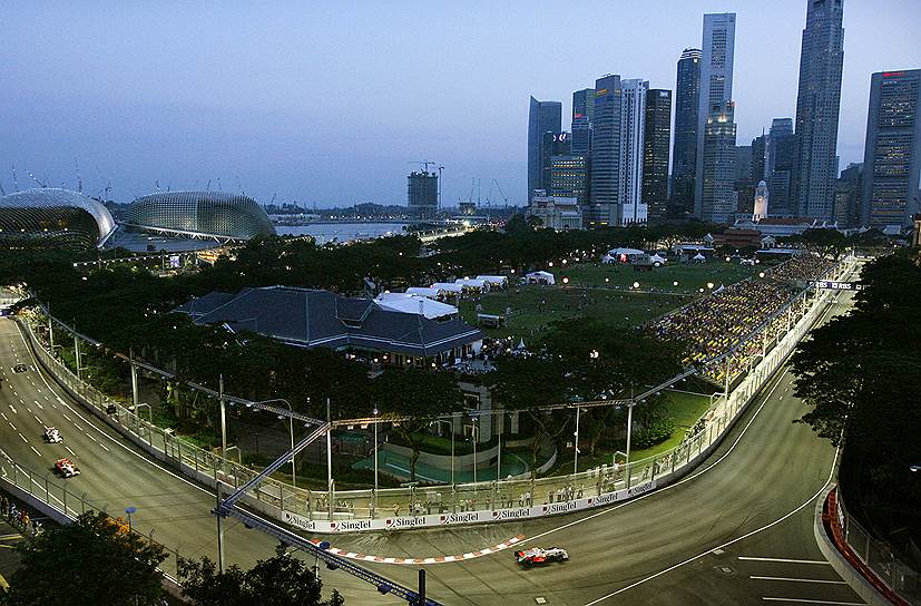 2008 год. Первая ночная гонка в классе «Формула-1» прошла в Сингапуре