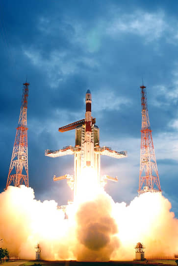 2009 год. Индийский космический аппарат Chandrayaan-1 обнаружил воду на Луне 