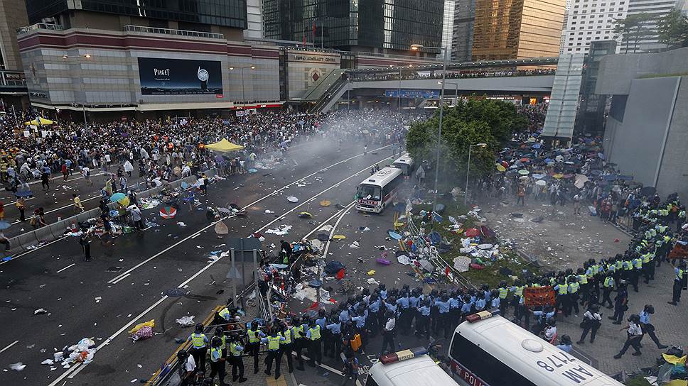 Массовые протесты в Гонконге оказали заметное влияние на работу банков и финансовых компаний в городе