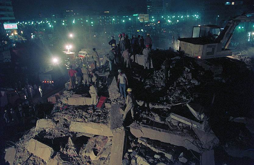 1992 год. Землетрясение в Каире (Египет) унесло жизни 500 человек