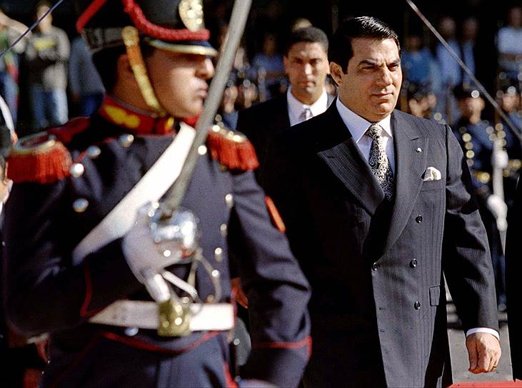 Назначенный 2 октября 1987 года главой правительства Туниса Зин аль-Абидин бен Али занимал этот пост 36 дней. 7 ноября он стал главой государства вместо покинувшего пост президента «по состоянию здоровья» Хабиба Бургибы