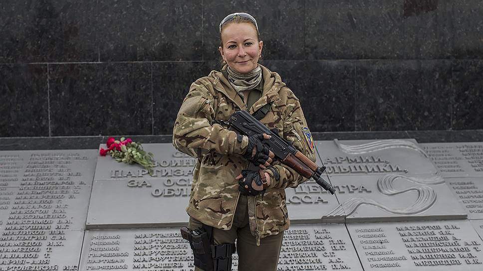 Многие девушки, воюющие на стороне ополченцев, боятся, что когда война закончится, они могут подвергнуться преследованию со стороны украинских властей