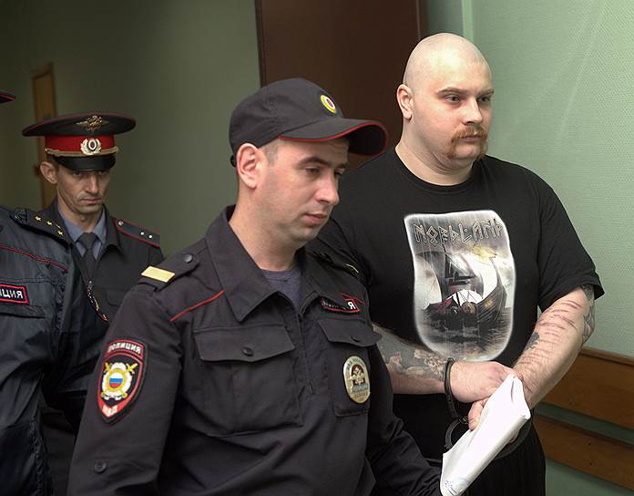 Приговоренный к пожизненному заключению Алексей Воеводин перед заседанием Кировского районного суда по его очередному уголовному делу