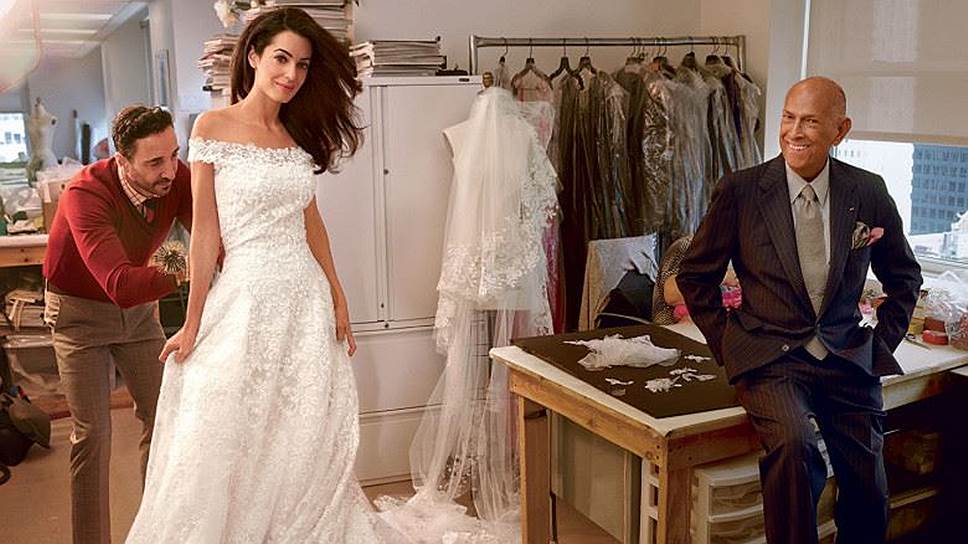 Последним творением маэстро стало платье из 13 м шантильского кружева из свадебной коллекции, в котором юристка-международник Амаль Аламуддин вышла замуж за голливудского актера Джорджа Клуни